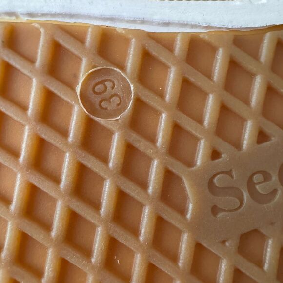 See by Chloe gold slip on sneaker size 39 - Picture 9 of 9